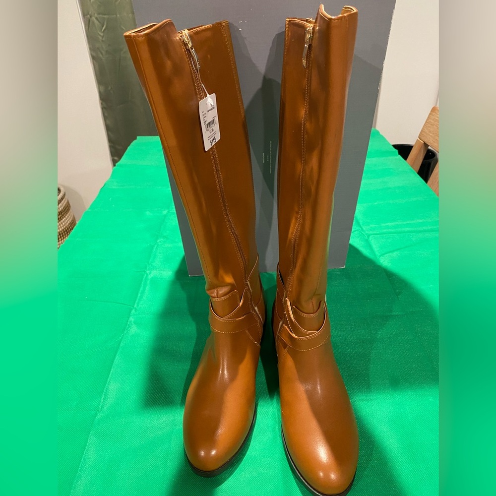 Liz Claiborne Tan Wide Calf Tall Boots